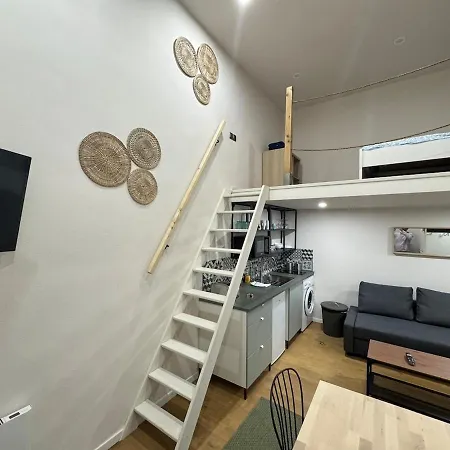 Apartment Cosy Air-conditioned Terrace