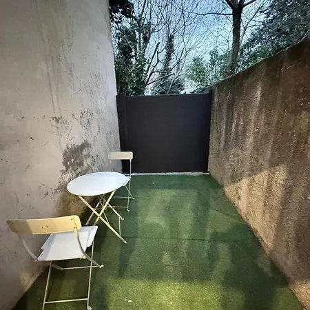 Cosy Air-conditioned Terrace Appartement *